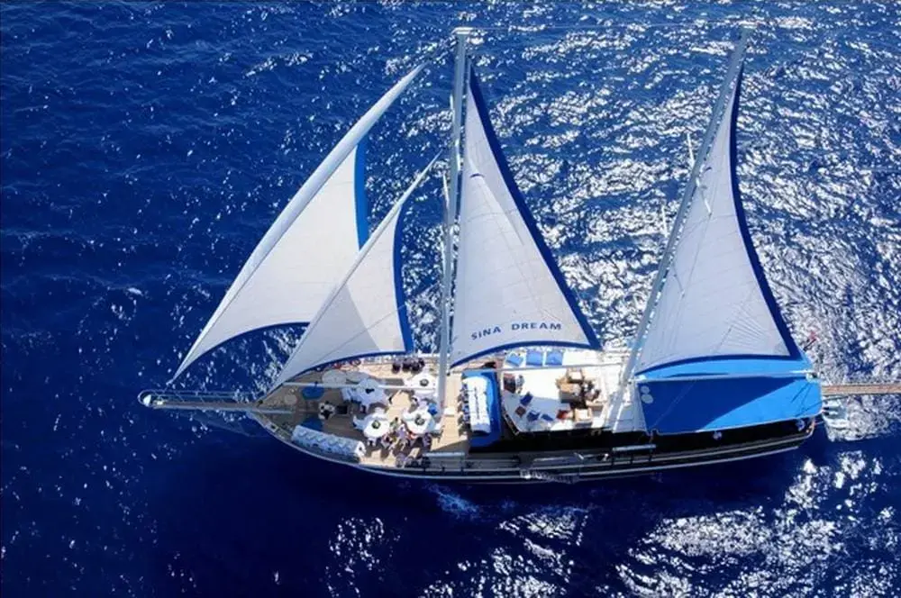 vip-boat-trip-sina-dream-main-photo.webp