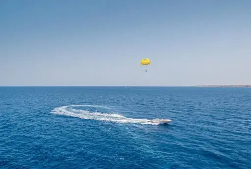 Parasailing in Sharm El Sheikh 